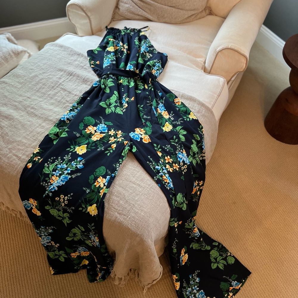 Sugarlips Black and Green Jumpsuit with Flowy Design